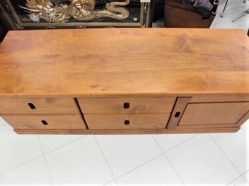 ローボード 幅135×奥行45×高さ42cm ブラウン 収納棚 苫小牧西店