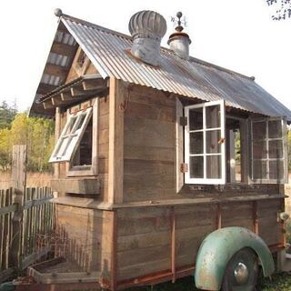 お伽の国のような物置小屋を作りたい