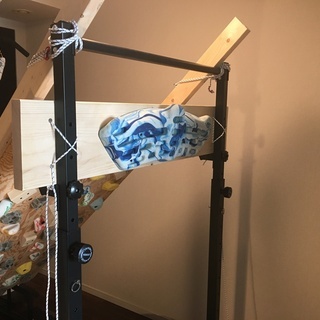 激安！今週末必ず売却！自立式クライミングウォール・懸垂マシン・フィンガーボードの画像