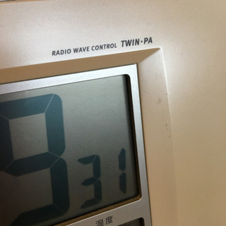 SEIKO 電波時計　据置タイプ　の画像