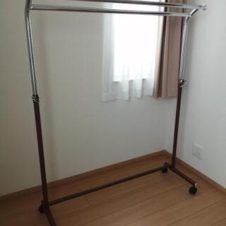 美品★ハンガーラック