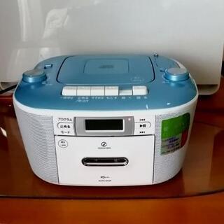コンパクトで使い易い💿CDラジカセ ☆動作保証付