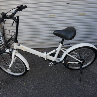 20インチ折り畳み自転車！白色・格安でお譲ります。