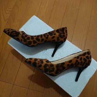 ※手渡し可  新品未使用!!  パンプス  レオパード柄の画像