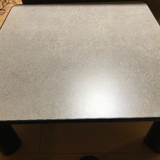 こたつ机ですがの画像
