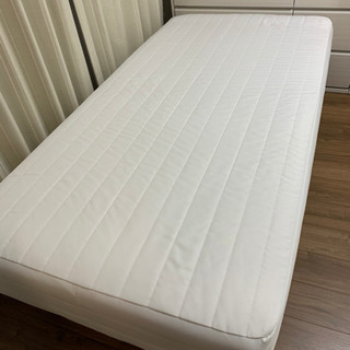 最終値下げ！無印良品★美品！脚付きマットレスの画像