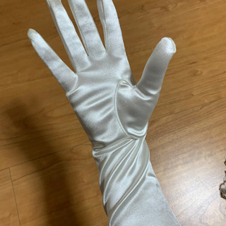 美品！ブライダルインナー 上下セット、ロンググローブの画像