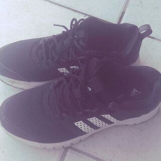 【商談中】adidas MEN'Sスニーカー