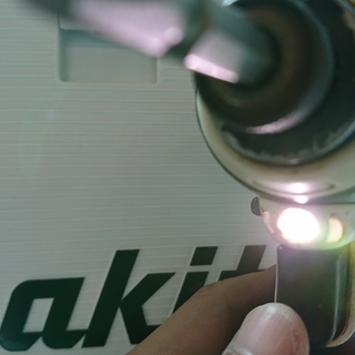 （売り切れました）マキタ　インパクトドライバー18V　TD146D　高く買取るゾウ中間店