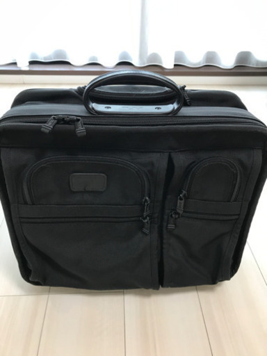TUMI スーツケース