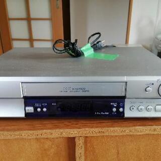 【譲渡先が決まりました】ビクター、VHSビデオデッキ