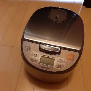 美品☆SHARPの炊飯器