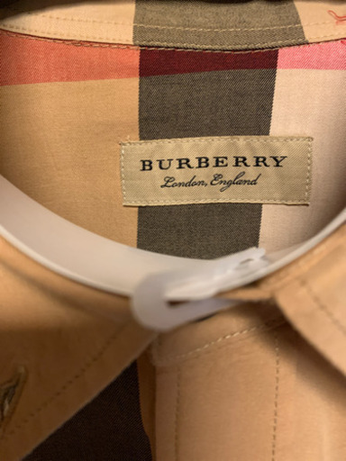 Burberry シャツ　【コメント大歓迎】　半袖