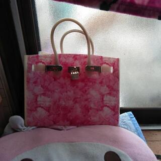 ハンドバッグ👜