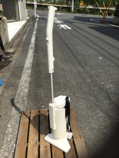 引渡済　中古　サイクロン式スティッククリーナー