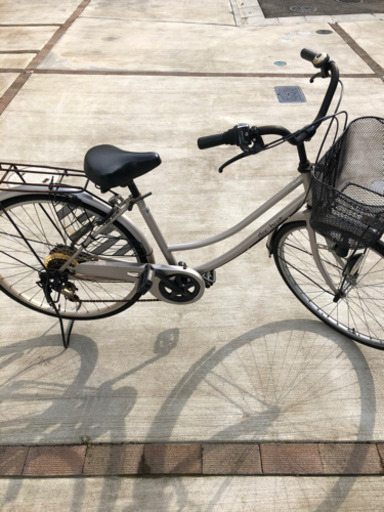 自転車　ママチャリ  6段変速　中古