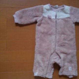 ベビー服　ピンクベージュ　冬物