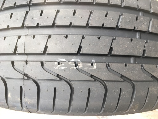 255/35ZR20　ピレリー P-ZERO タイヤ　新品2本セット