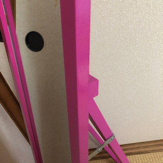 ピンク姿見