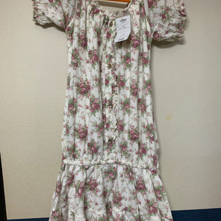 リズリサ新品ワンピース