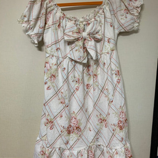 リズリサ新品ワンピースの画像