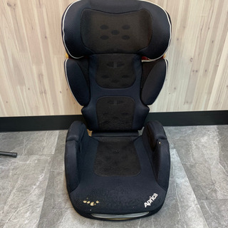 取引中【中古】Apricaジュニアシート 黒