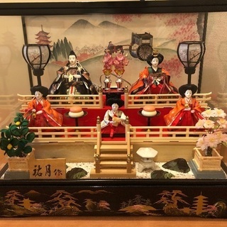 雛人形　ガラスケース