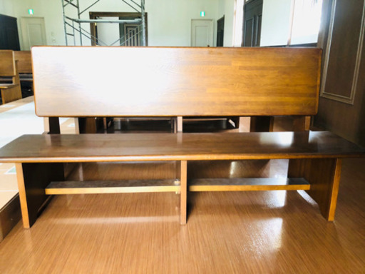 教会で使われていたチャーチベンチ　8月25日まで