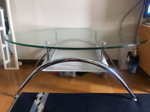 ガラステーブル