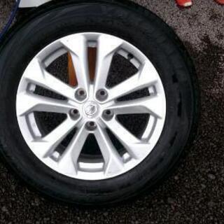 225/65R17 エクストレイル純正ホイール