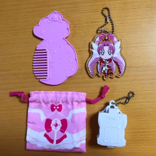 GO プリンセス　プリキュア　くし＆キーホルダーセット　おまけ付きの画像