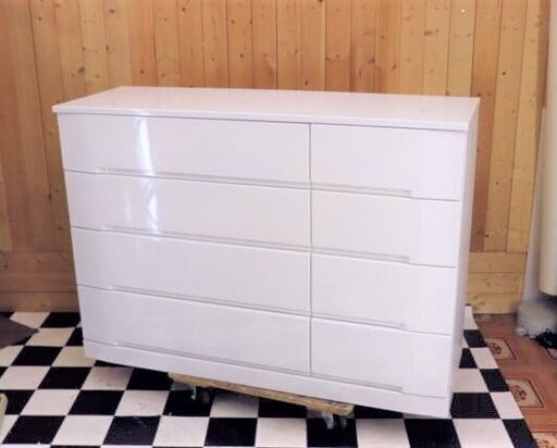 ニトリ　シンプルチェスト　4段　ホワイト　1184×400×833　住まい　衣類収納　大きめ　タンス