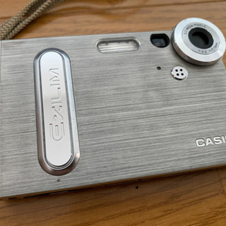 CASIO EXILIM 小型デジカメ 専用カバー＋128MBメモリ付の画像
