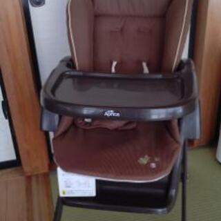 新品☆ハイローチェア☆アップリカ