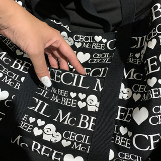 美品＊CECIL  McBEEのShopバッグの画像