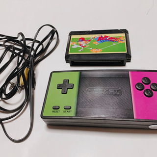 ファミコンポータブルゲーム機