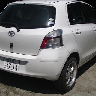 値下げ 宮城県  21年1000cc トヨタヴィッツ  走行55800km の画像