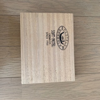 ゴンドラ ソフトパステル 48色お譲りします。の画像