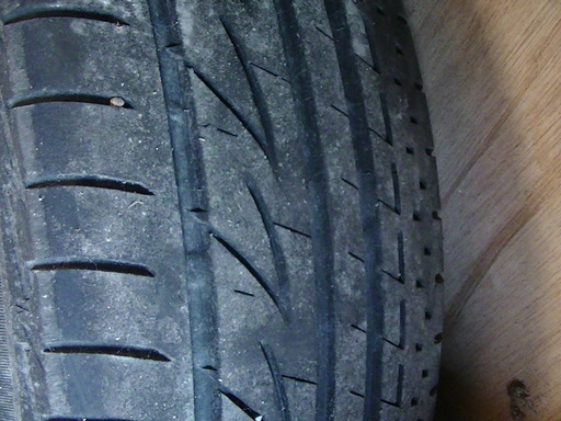 値引き ハイエース グランビア BS プレイズ 215/70r15 2013年15週製造 デセム 6.5j +30 4本セット