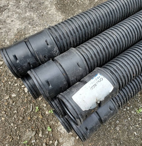  1 排水パイプ 暗渠パイプ 4m 10本まとめ 内径6cm 工事 設備