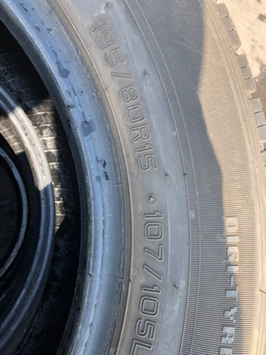 中古タイヤ195/80R15✨ハイエース等?