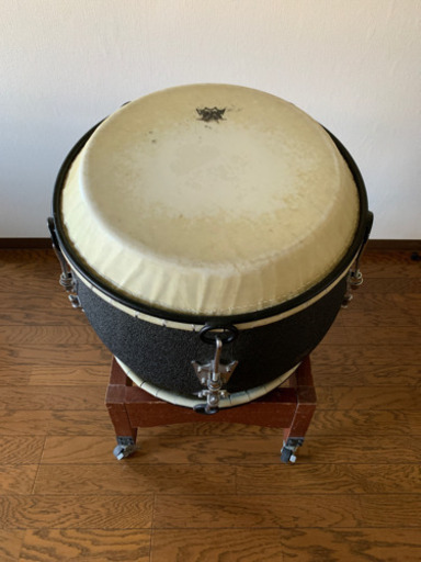 長胴太鼓 一尺四寸 台座付 和太鼓 諏訪工芸｜和太鼓