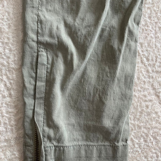 theory[値下げ]イージーパンツ　カーキの画像