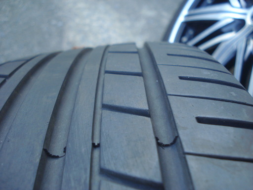 ヴァリアンツァ18インチ　215/45R18　中古セット　プリウス・ウイッシュetc