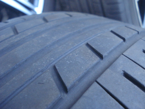 ヴァリアンツァ18インチ　215/45R18　中古セット　プリウス・ウイッシュetc