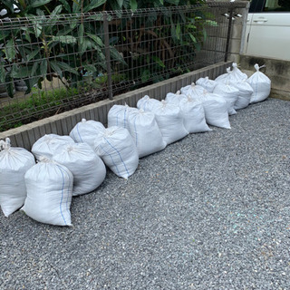 黒土差し上げます　(お引き受け先が決まりました)