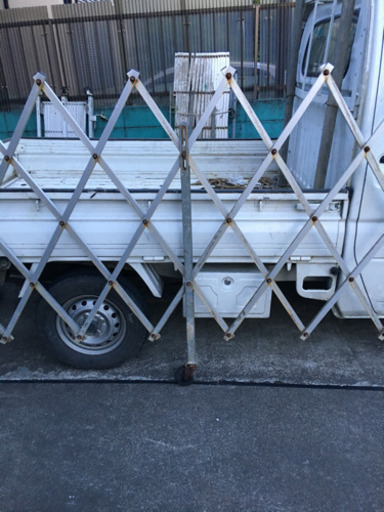 アルミゲート