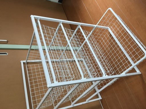 衣類収納(IKEA)を売ります。