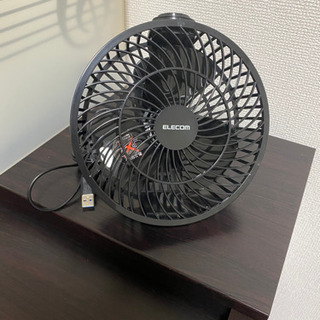 ELECOM USB扇風機の画像