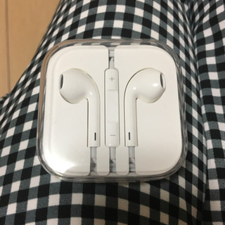 新品未使用　正規品　iPhoneイヤホン　有線